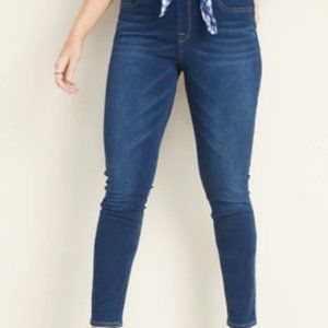Old Navy Mid-Rise 24/7 Sculpt Rockstar Jeggings